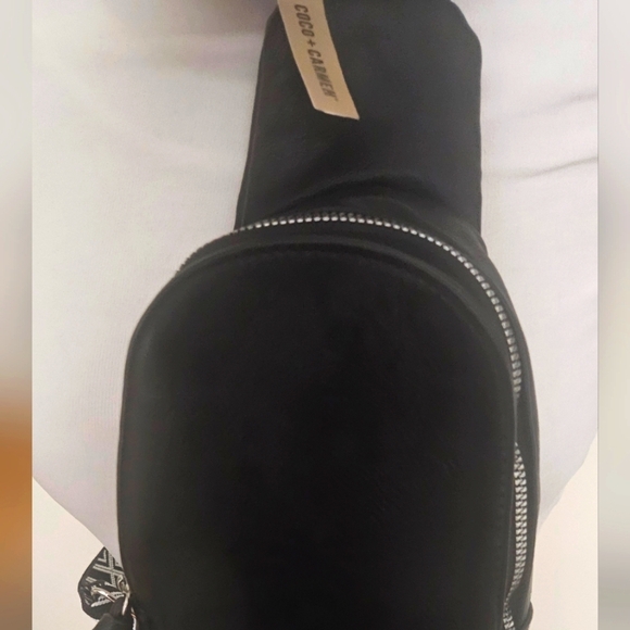 New W Tags Coco & Carmen Rhea Sling Bag/ Crossbody Leather Handbag Detach Strap - Picture 3 of 10